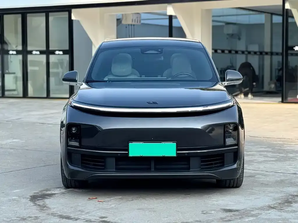 Li Auto L8 2024 из CN, фото 3