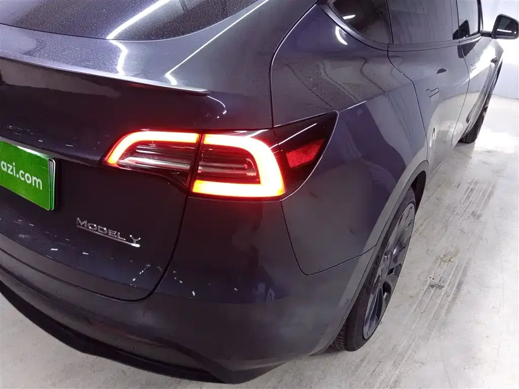 Tesla Model Y 2022 из CN, фото 10