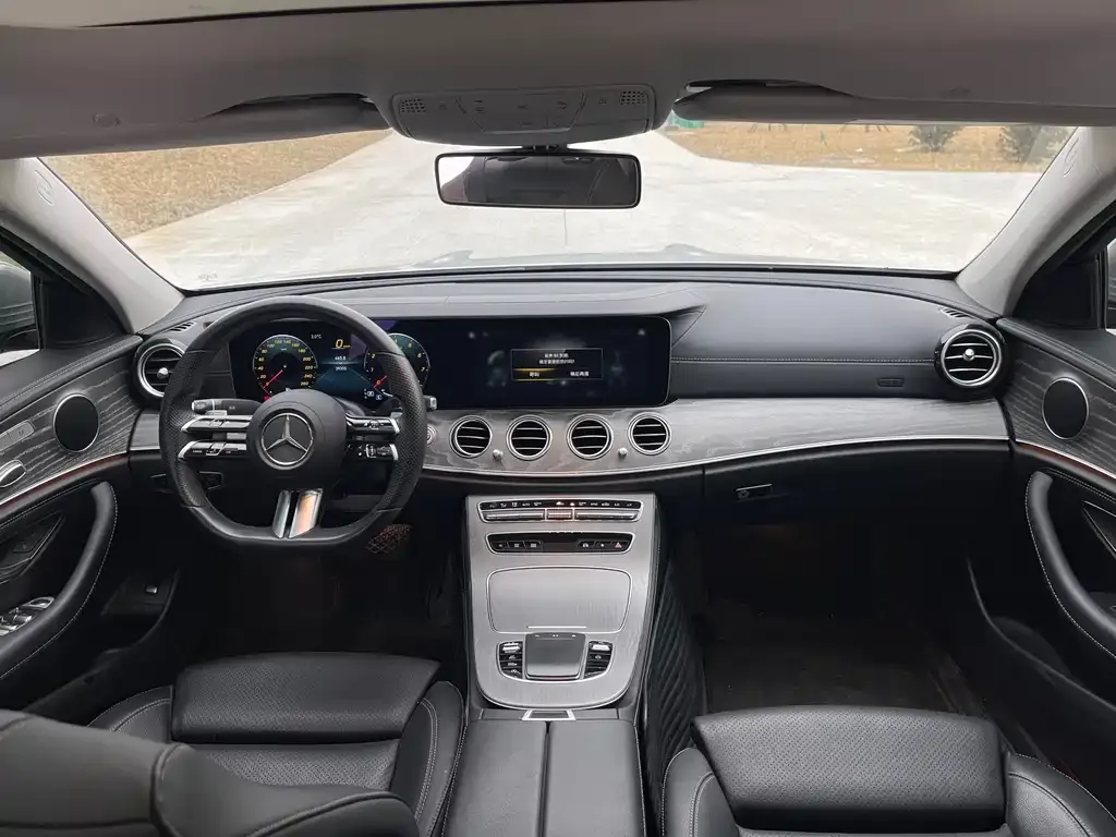 Mercedes-Benz E-Class 2022 из CN, фото 2