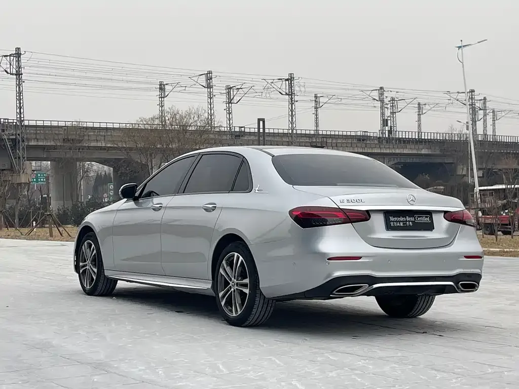 Mercedes-Benz E-Class 2022 из CN, фото 4