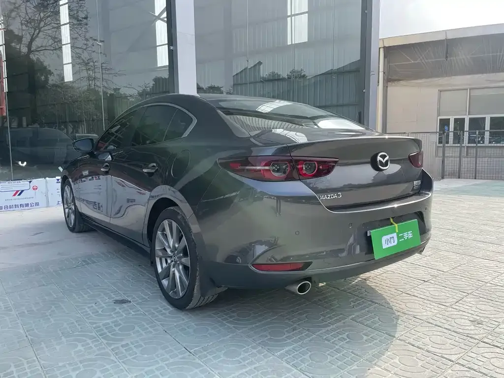 Mazda 3 Axela 2022 из CN, фото 4