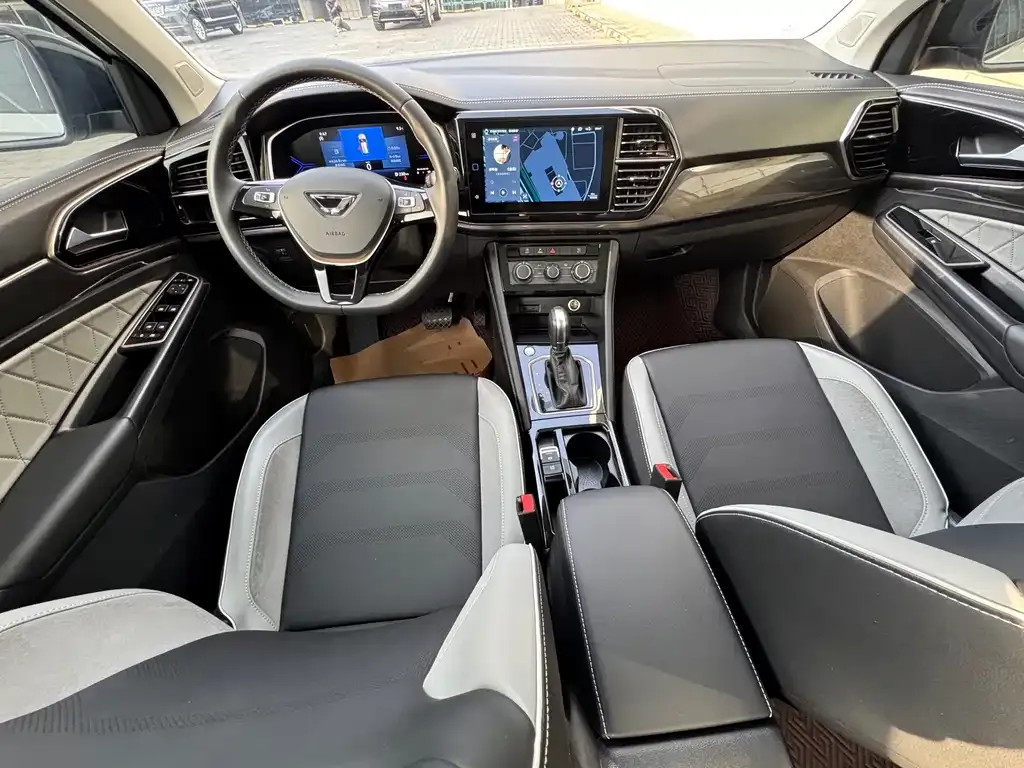 Jetta VS7 2023 из CN, фото 4