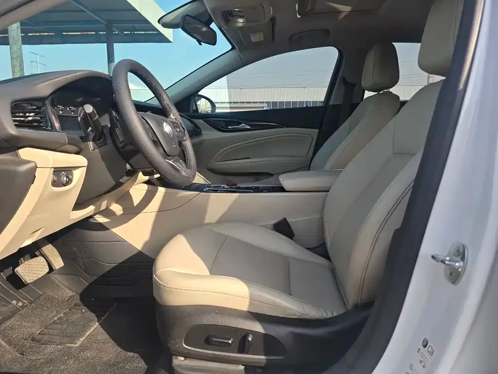 Buick Regal 2022 из CN, фото 9