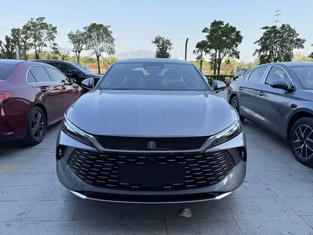 BYD Qin L 2026 из CN, фото 2