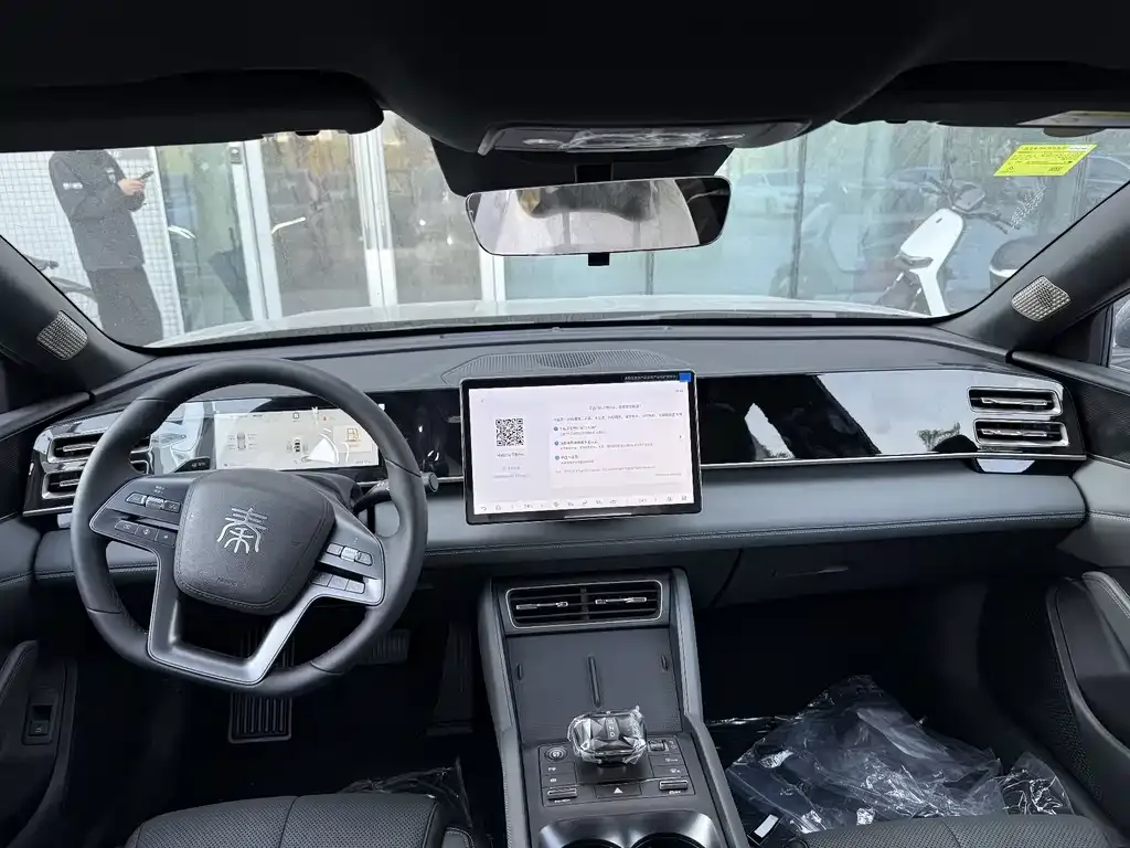 BYD Qin L 2026 из CN, фото 3