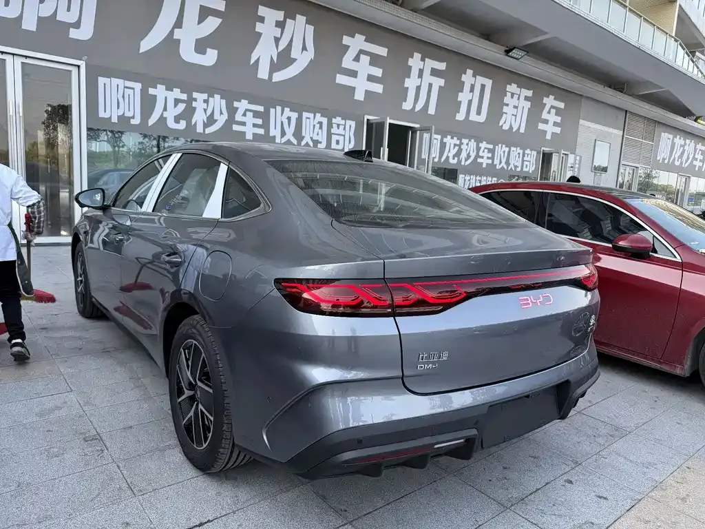 BYD Qin L 2026 из CN, фото 4