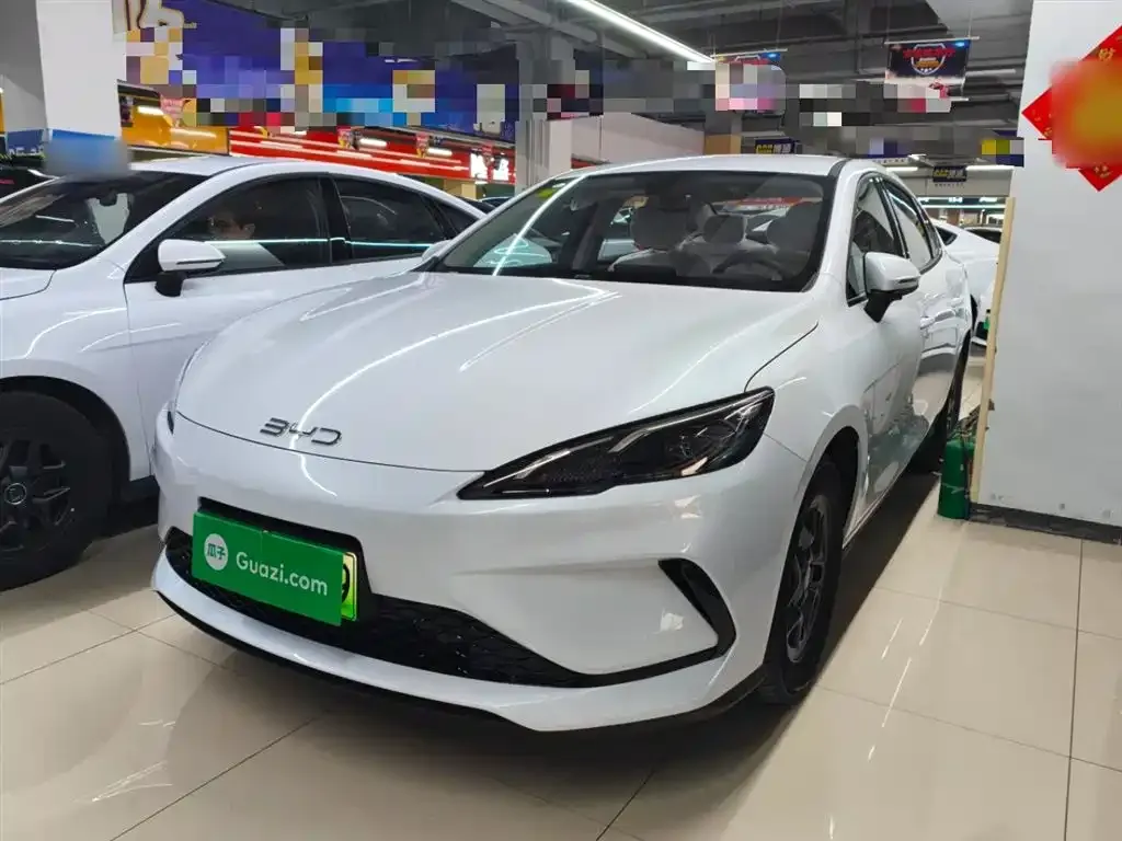 BYD Seal 05 DM-i 2025 из CN, фото 1