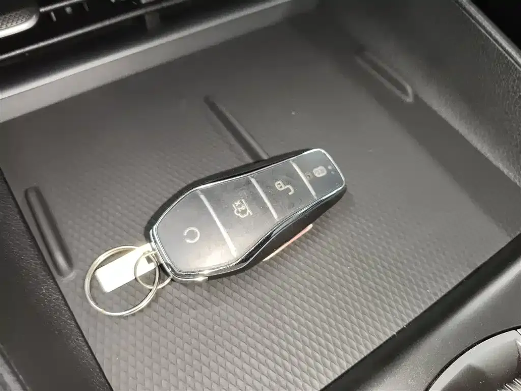 BYD Seal 05 DM-i 2025 из CN, фото 4