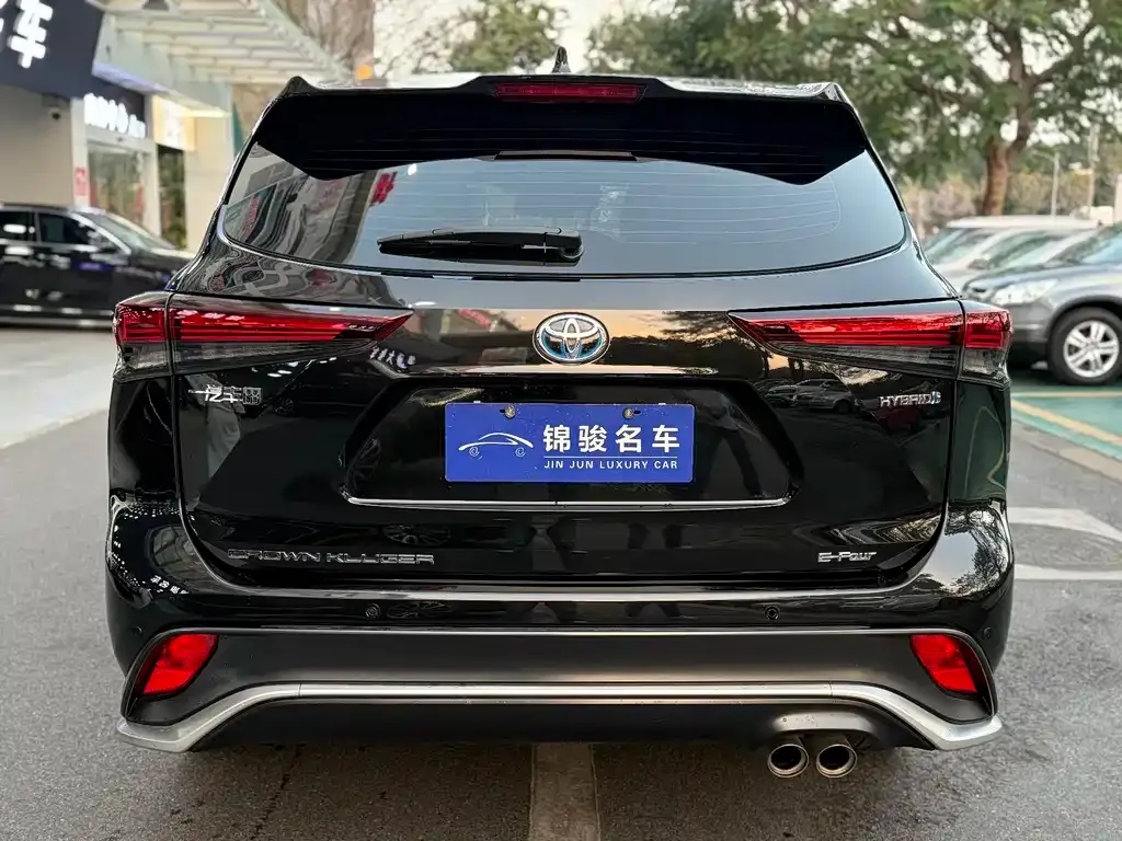 Toyota Crown Kluger 2023 из CN, фото 9