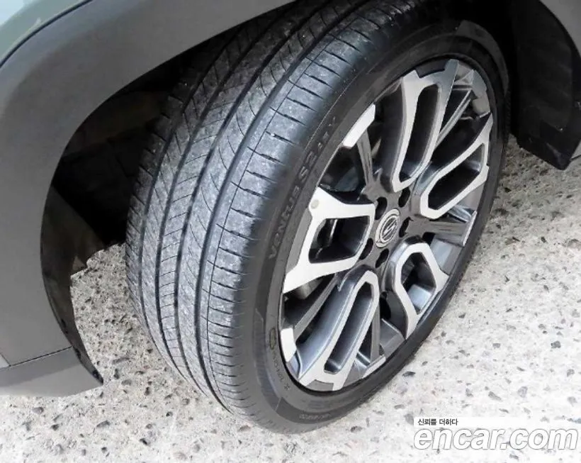 KG Mobility (Ssangyong) Torres 2023 из KR, фото 8