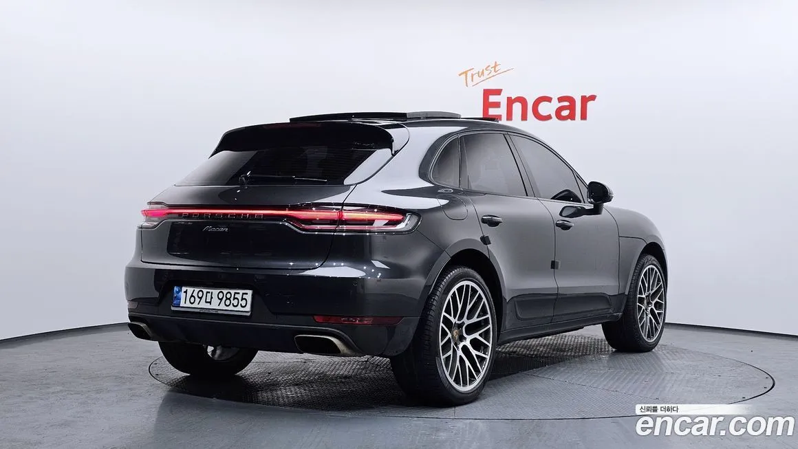 Porsche Macan — фото 2