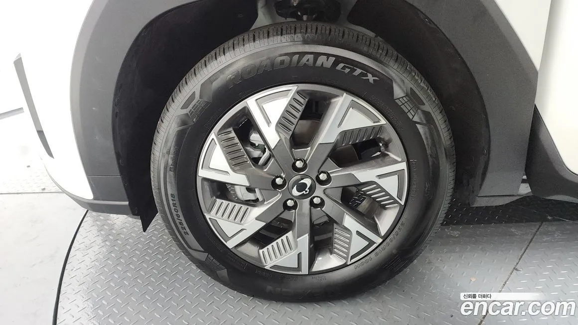 KG Mobility (Ssangyong) Torres 2024 из KR, фото 6