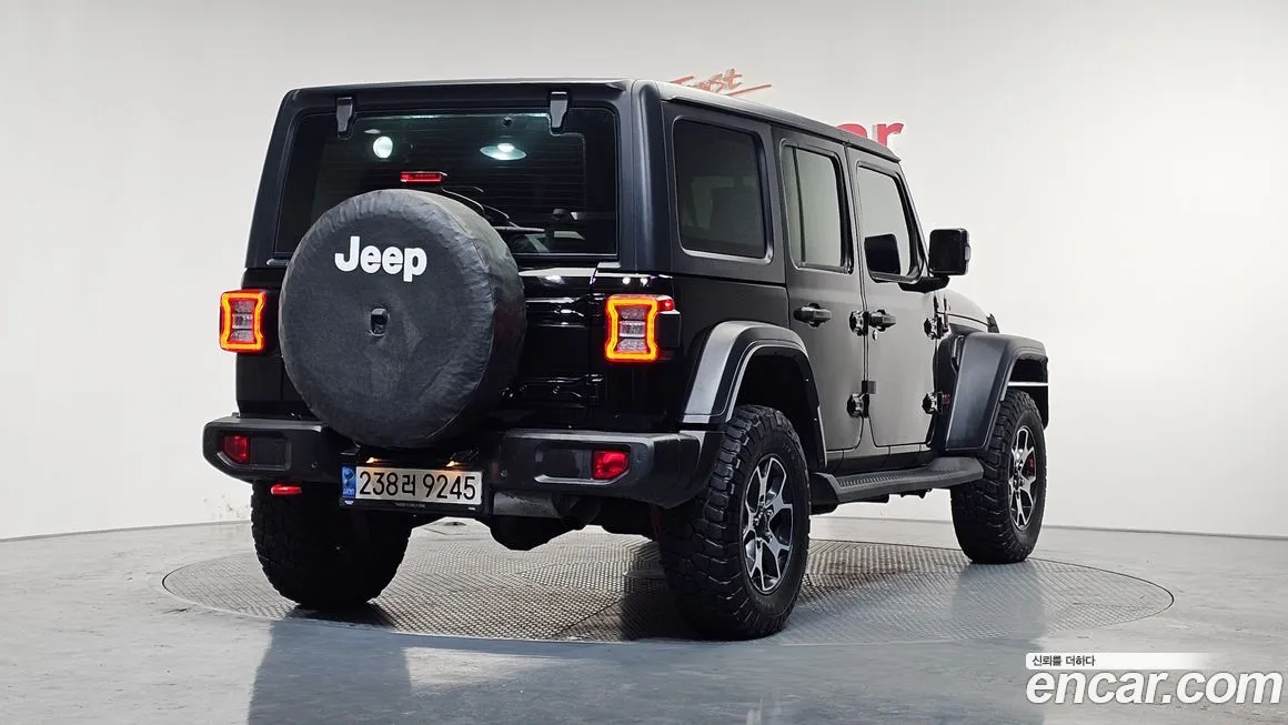 Jeep Wrangler 2022 из KR, фото 9