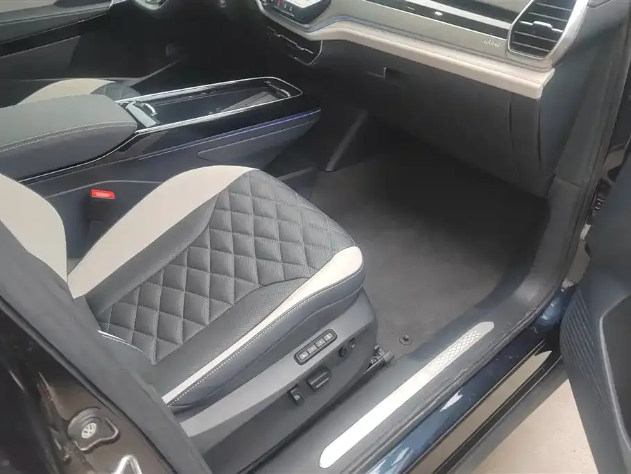 Volkswagen ID.6 Crozz 2021 из CN, фото 8