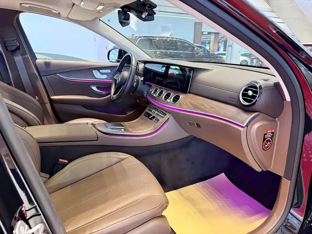 Mercedes-Benz E-Class 2023 из CN, фото 4