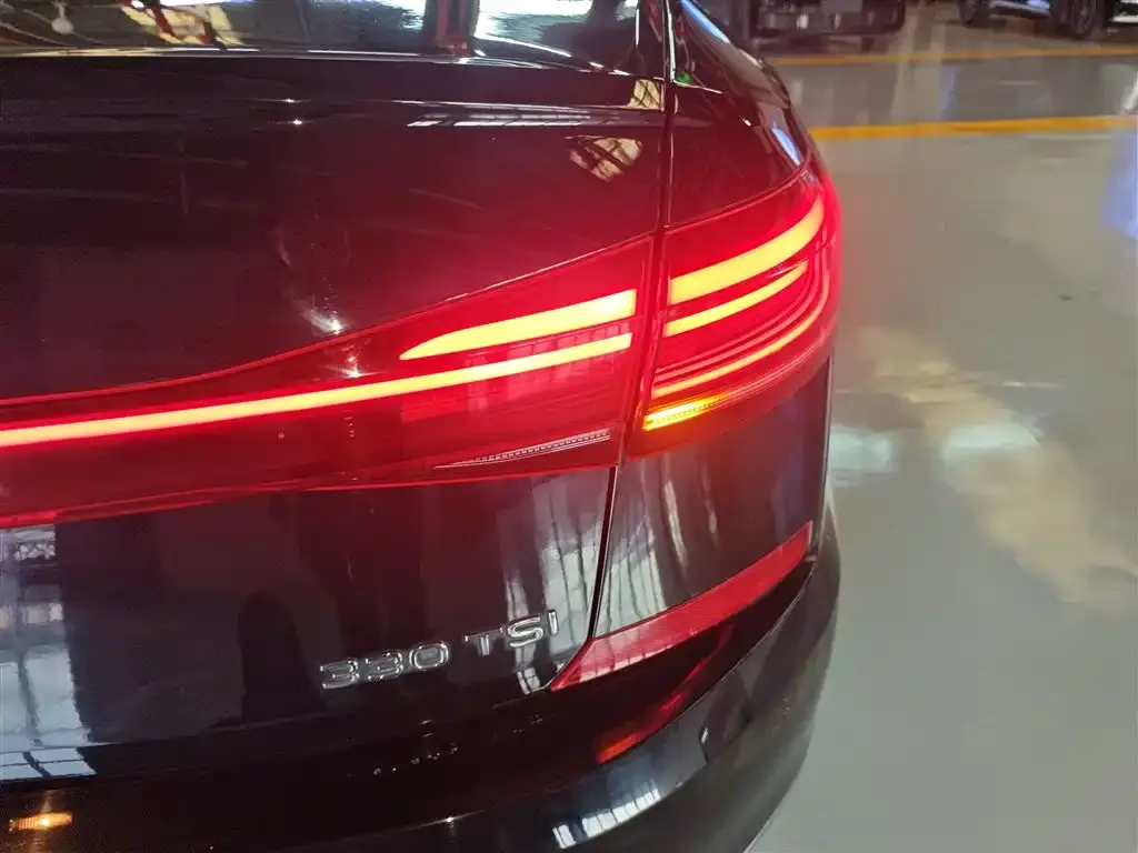Volkswagen Passat 2022 из CN, фото 7