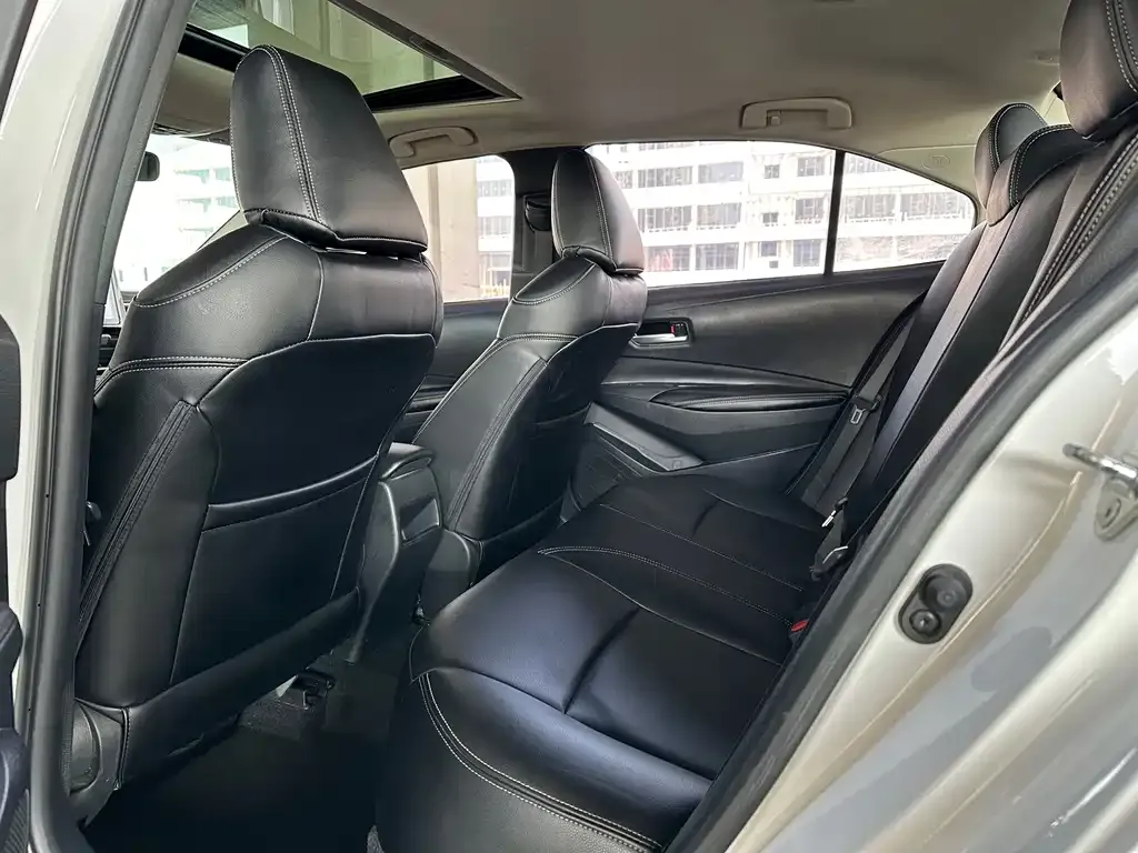 Toyota Corolla 2022 из CN, фото 7