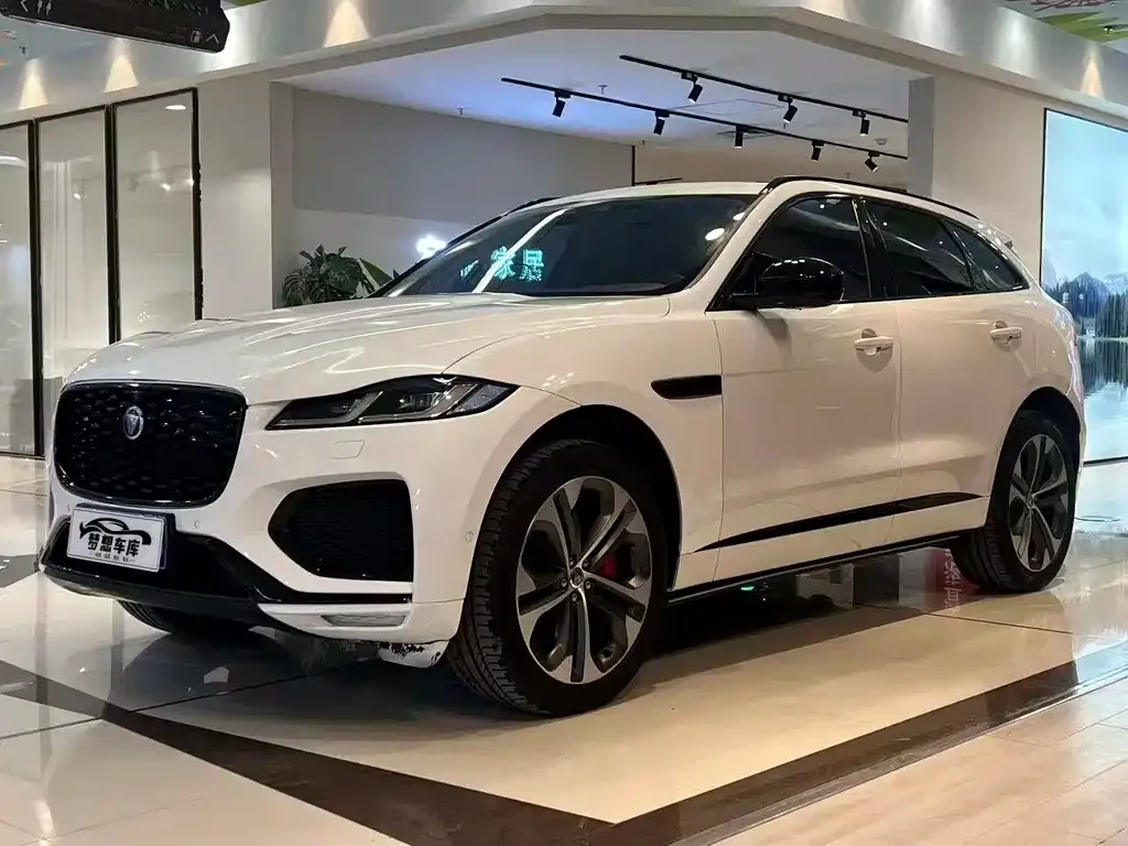 Jaguar F-PACE 2024 из CN, фото 1