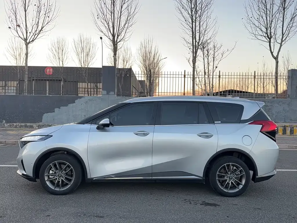 Haima 7X-E 2023 из CN, фото 5