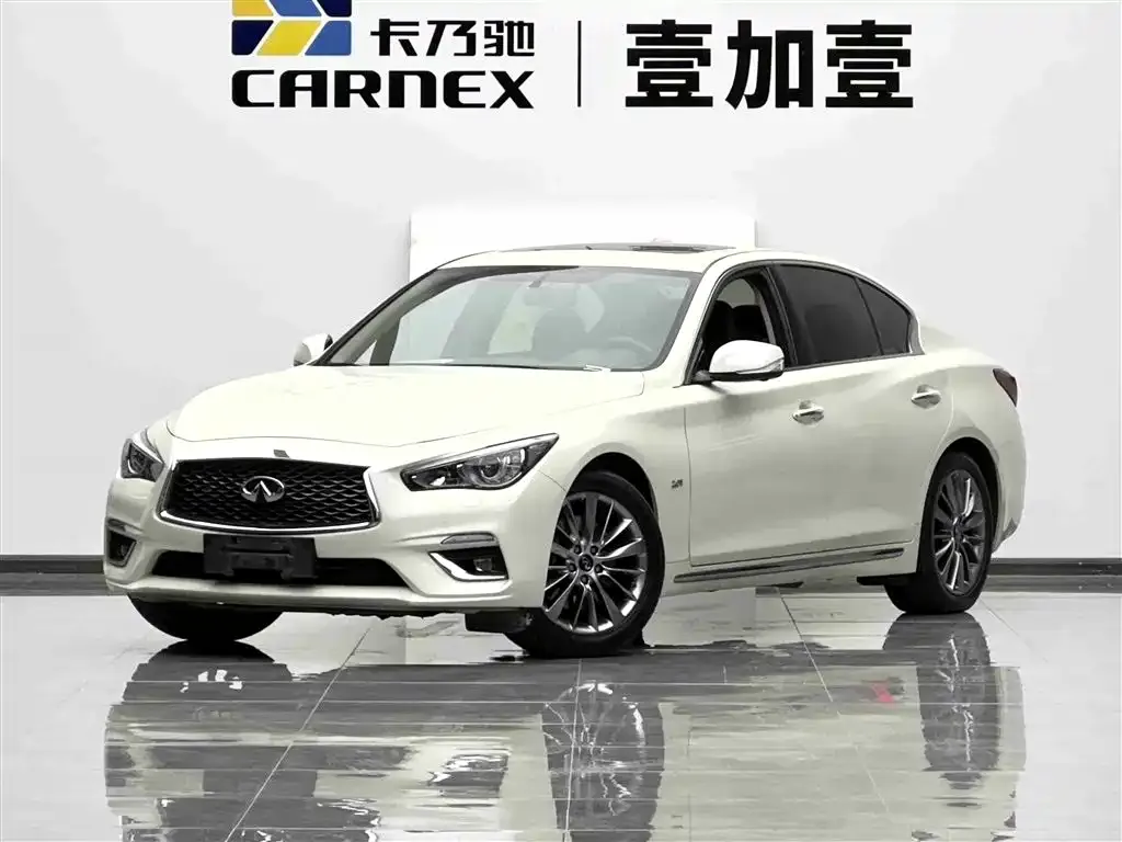 Infiniti Q50L — фото 1