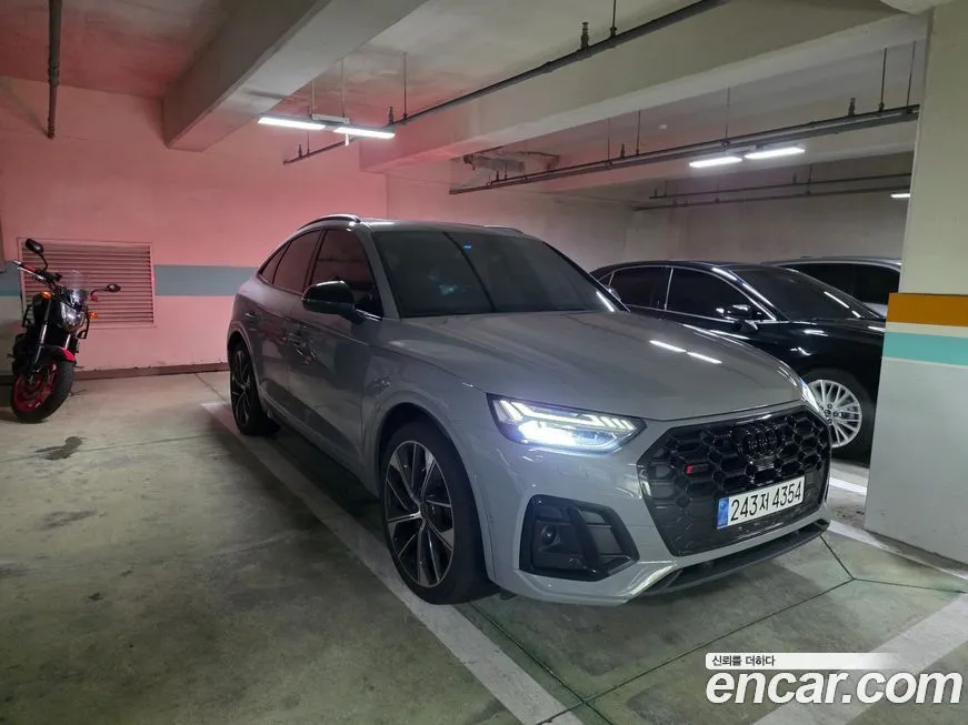 Audi SQ5 2023 из KR, фото 9