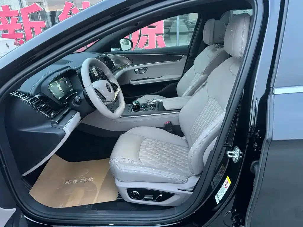 BYD Han 2025 из CN, фото 9
