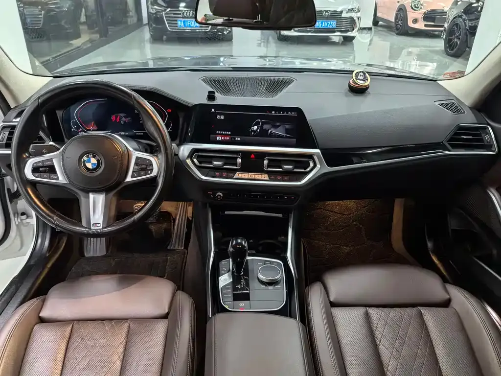 BMW 3 Series 2022 из CN, фото 10