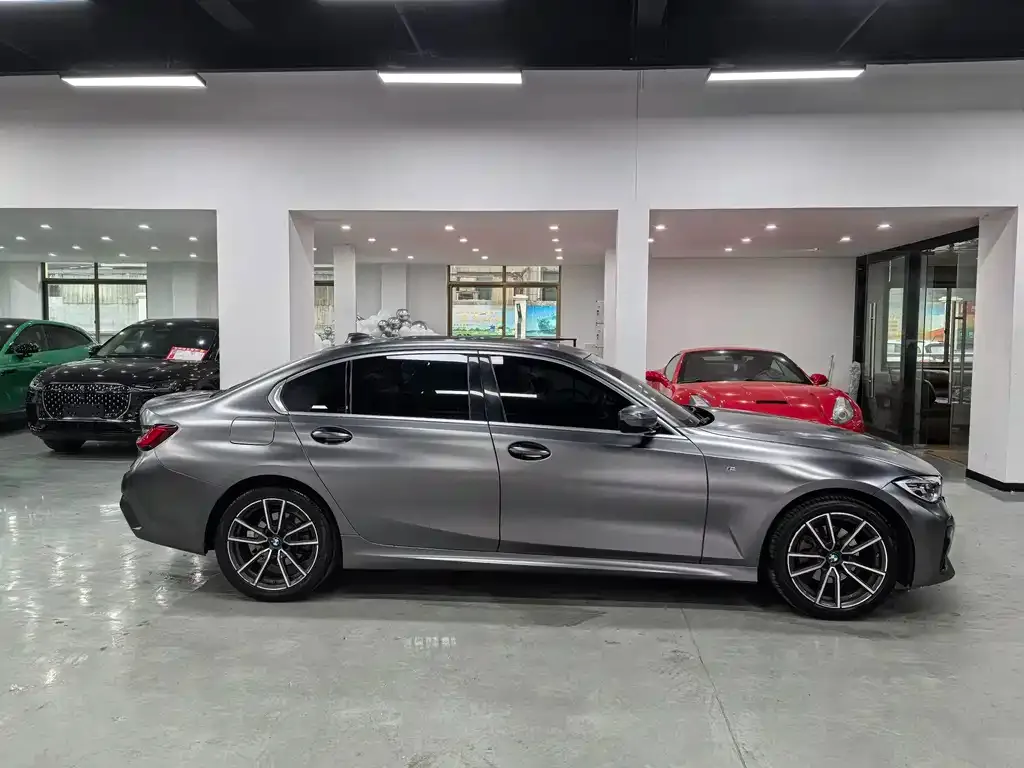 BMW 3 Series 2022 из CN, фото 8