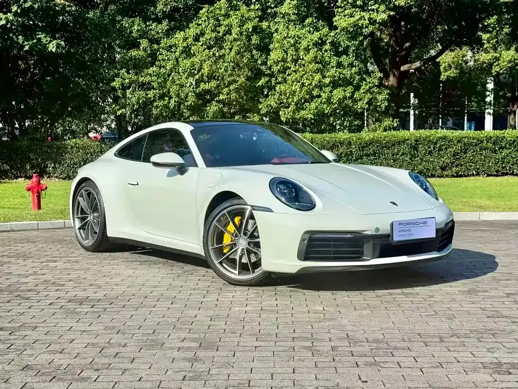 Porsche 911 — фото 1
