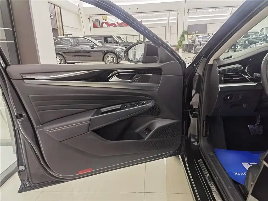 Volkswagen Passat New Energy 2022 из CN, фото 9
