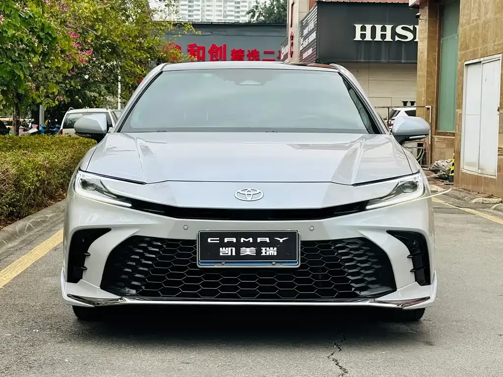 Toyota Camry 2024 из CN, фото 5