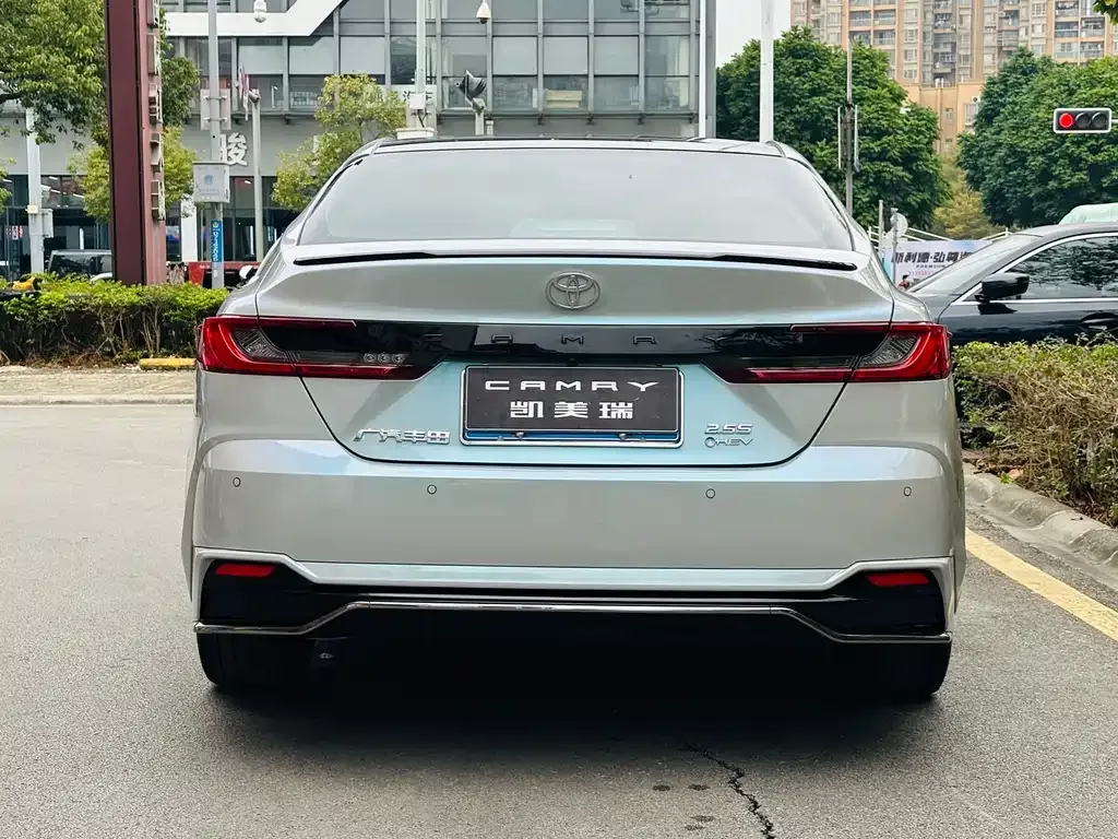 Toyota Camry 2024 из CN, фото 7