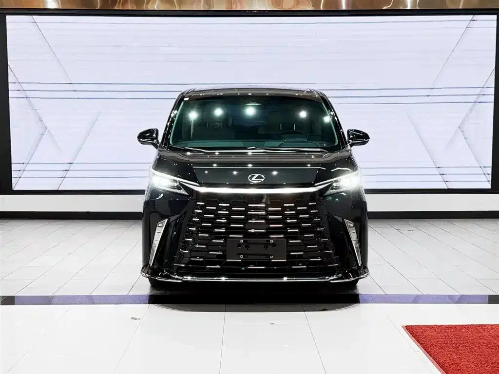 Lexus LM 2024 из CN, фото 4