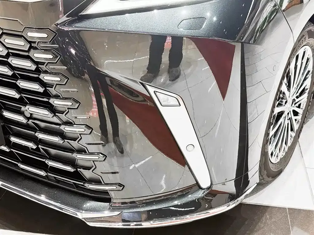 Lexus LM 2024 из CN, фото 3