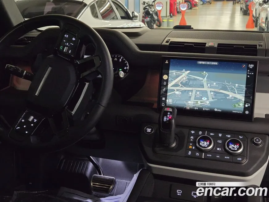 Land Rover Defender 2023 из KR, фото 10