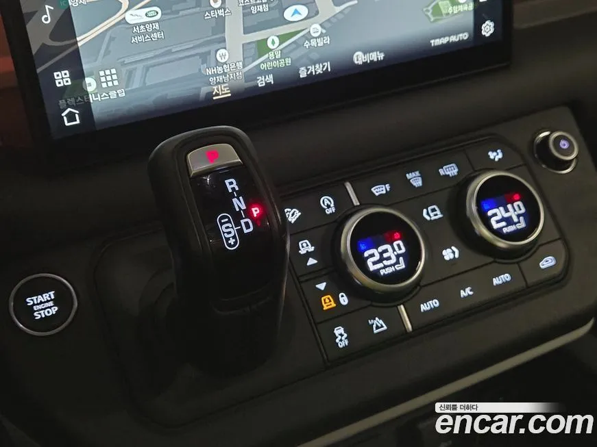 Land Rover Defender 2023 из KR, фото 8