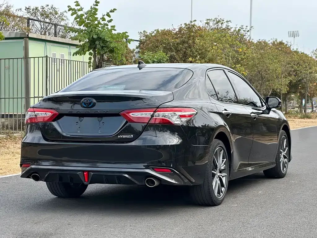 Toyota Camry 2022 из CN, фото 8