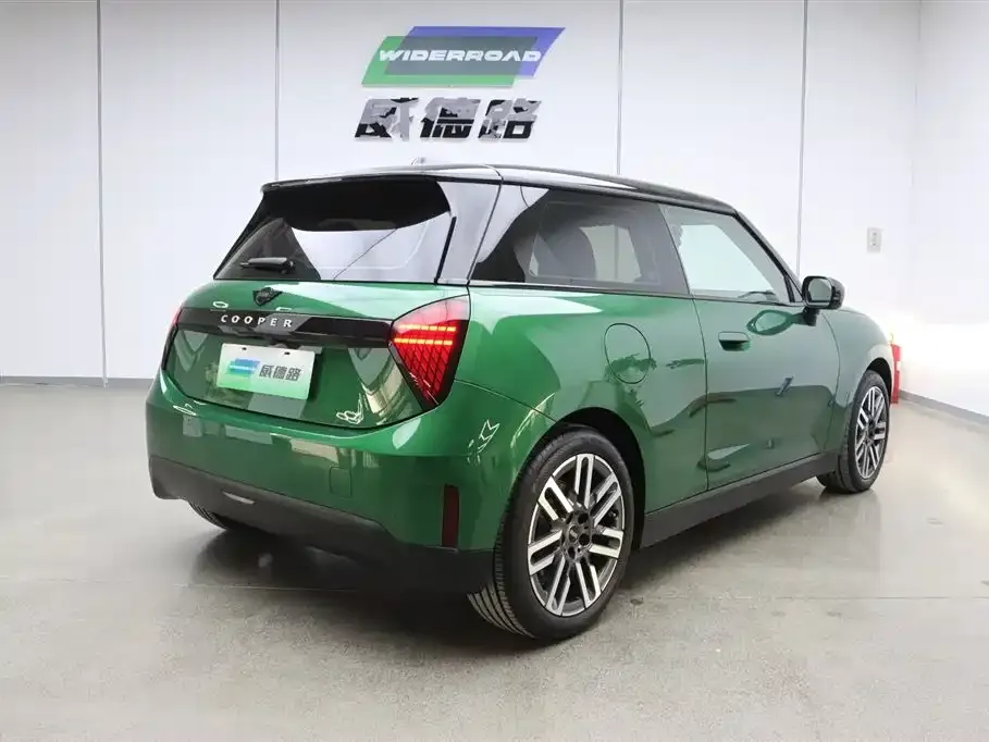 MINI Cooper EV 2024 из CN, фото 8