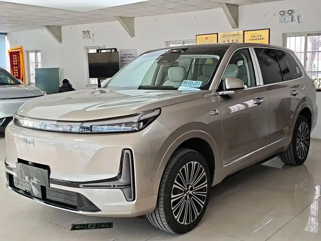 Geely Galaxy M9 2026 из CN, фото 1