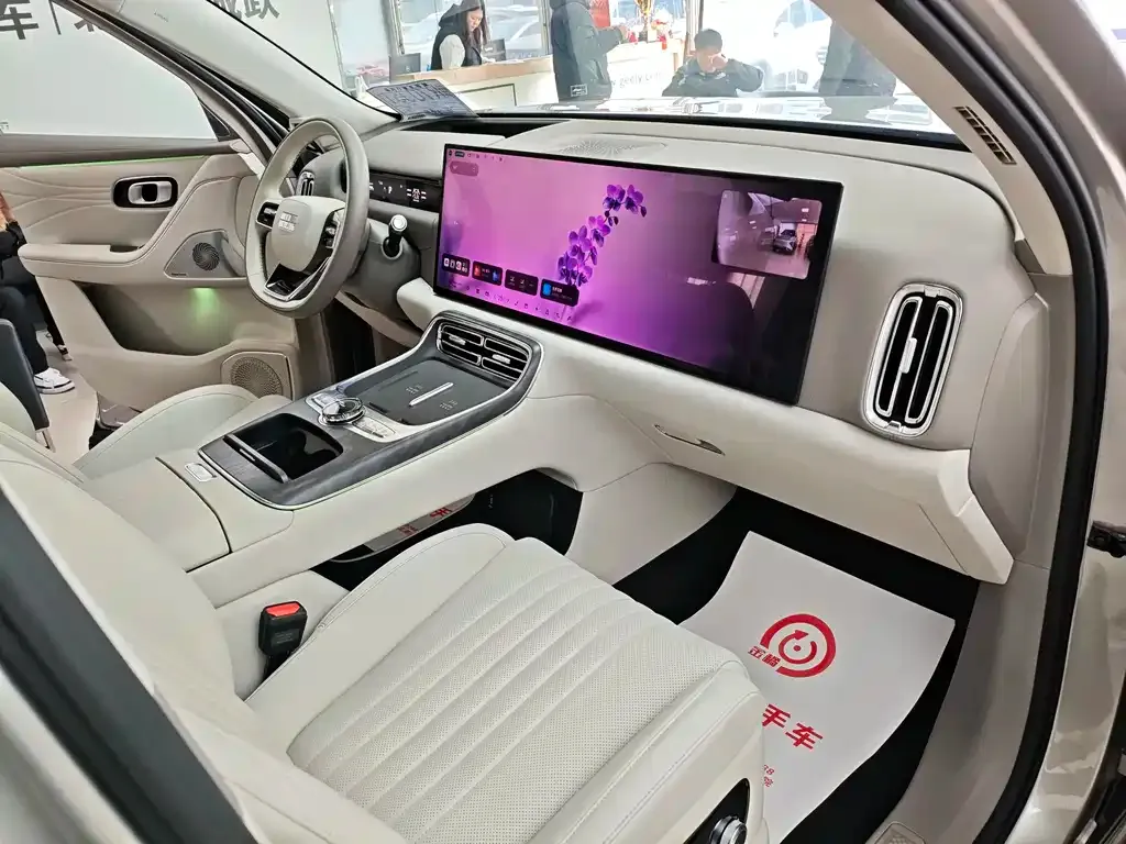 Geely Galaxy M9 2026 из CN, фото 7