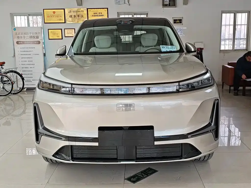 Geely Galaxy M9 2026 из CN, фото 9