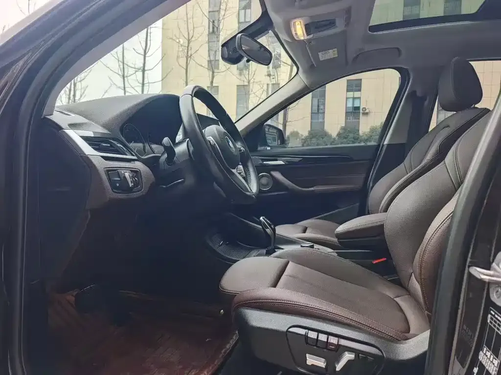 BMW X1 2023 из CN, фото 3