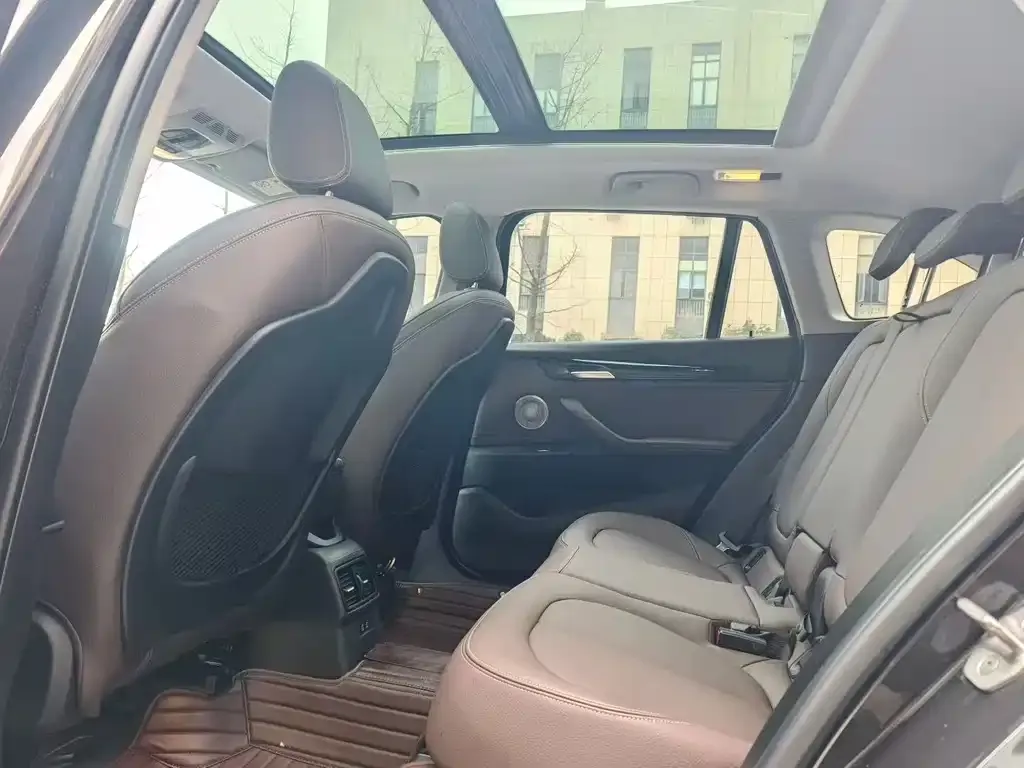 BMW X1 2023 из CN, фото 2