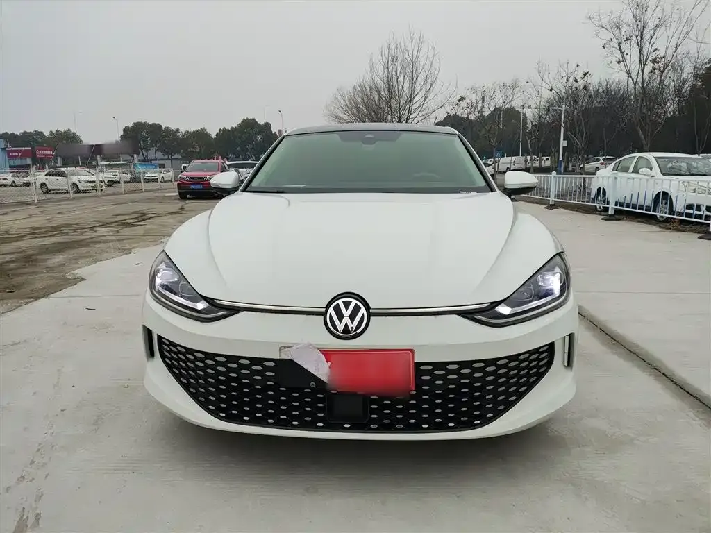 Volkswagen Lamando 2024 из CN, фото 6