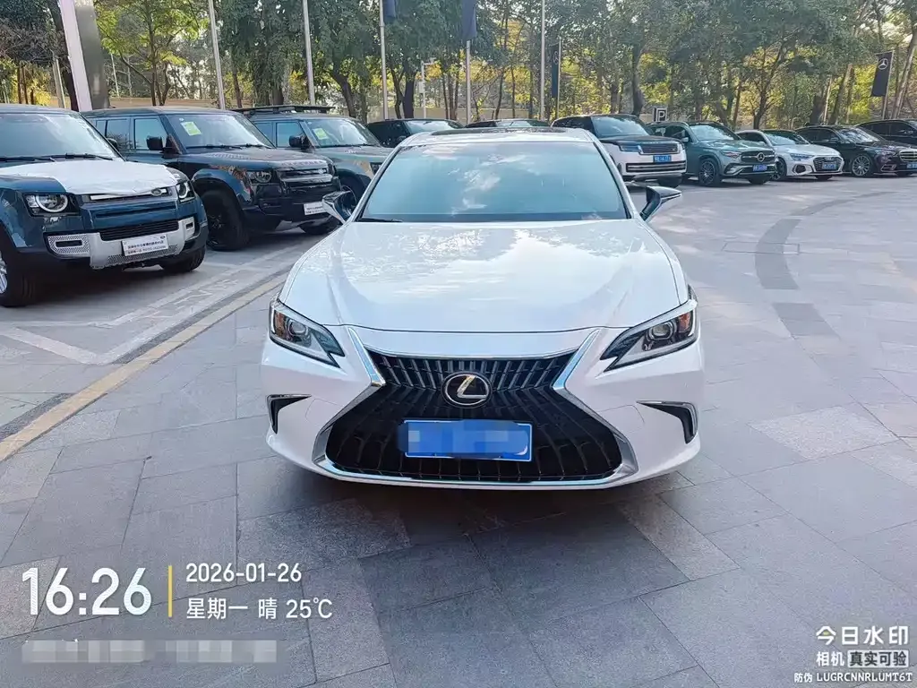 Lexus ES 2024 из CN, фото 4
