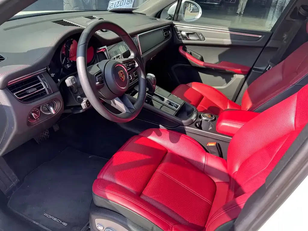 Porsche Macan 2023 из CN, фото 4