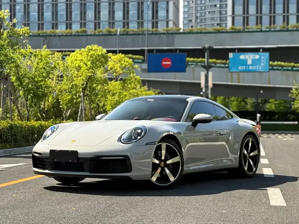 Porsche 911 2025 из CN, фото 1