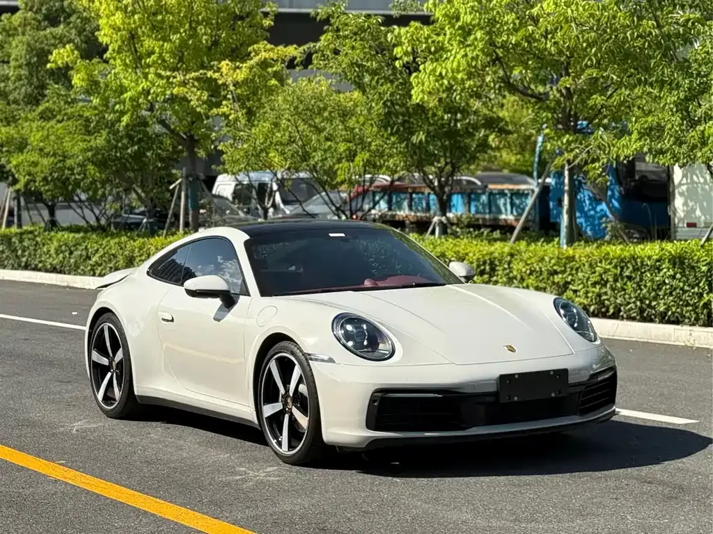 Porsche 911 2025 из CN, фото 8