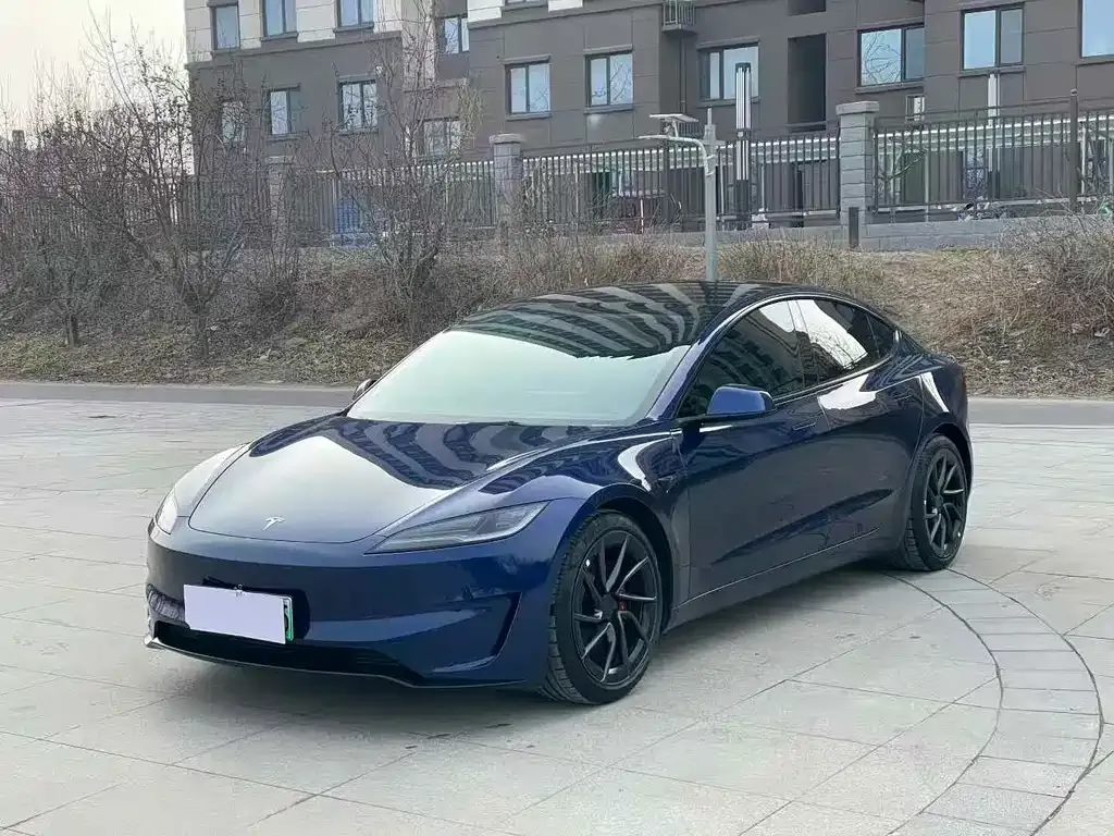 Tesla Model 3 2025 из CN, фото 1