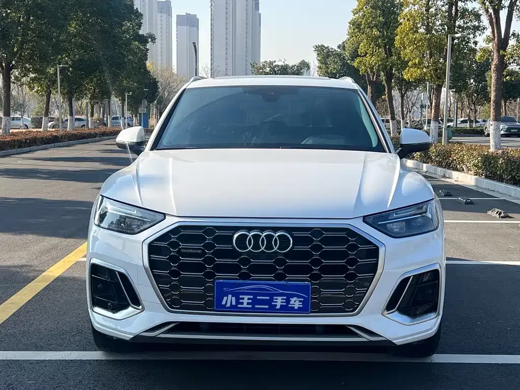 Audi Q5L 2022 из CN, фото 8